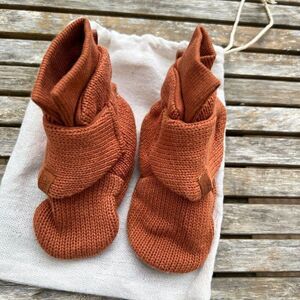 NEW Goumi Kids Clay Baby Boots SZ 3-6 mo Orange Organic Cotton Fall Booties
